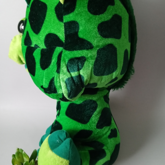 GIRAFFE Classic Toy Co GREEN 14" good condition - Picture 4 of 8